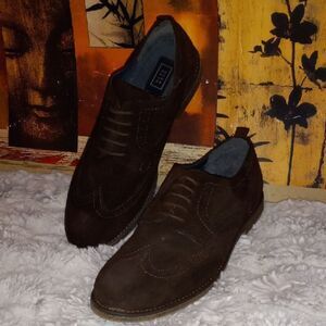 Classic Brown Suede Oxfords